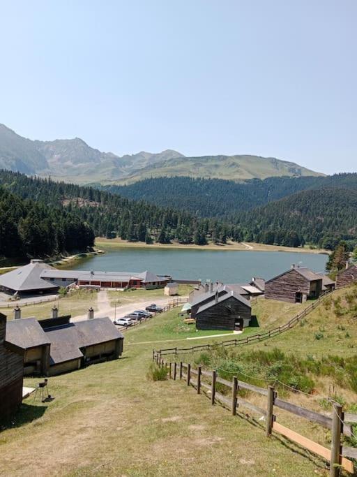 Gite Cosy Lac De Payolle Campan Bagian luar foto